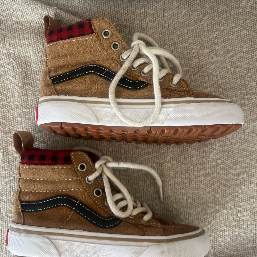 Vans Kids High-Top Sneakers - All weather Shoe